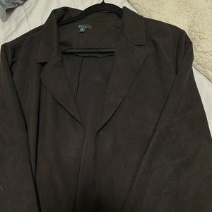 long black fancy coat🖤